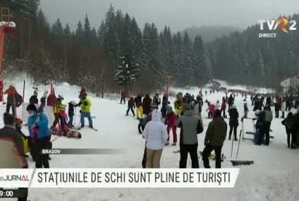 Stațiunile de schi sunt pline de turiști, în ciuda creșterii numărului de infectări