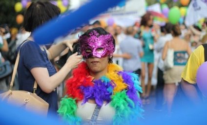 Protest al comunității LGBT după ce Primăria Capitalei a refuzat desfăşurarea marşului Bucharest Pride pe Calea Victoriei, pentru sâmbăta viitoare