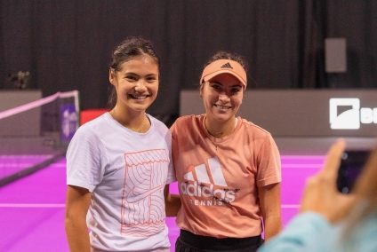 TENIS | Emma Răducanu va juca un meci demonstrativ contra Gabrielei Ruse, la Londra