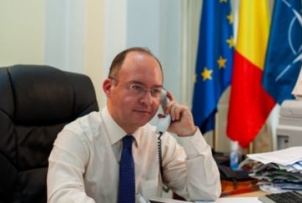 Ministrul Aurescu şi omologul britanic, discuţii despre grupul de luptă NATO din România