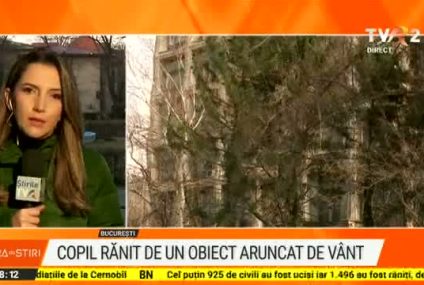 Copil de 16 ani, lovit la cap de fragmente desprinse de vânt de la o construcţie din Bucureşti. Băiatul va fi operat la Spitalul „Grigore Alexandrescu”