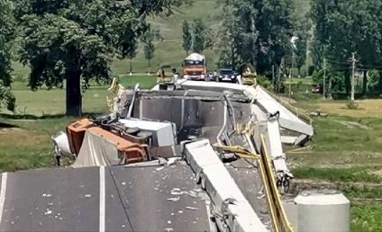 DNA, dosar penal in rem în cazul podului prăbușit de la Luțca, Neamț. Sunt anchetate posibile fapte de corupție