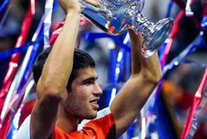 Jucătorul de tenis Carlos Alcaraz, campion la US Open la 19 ani, a devenit cel mai tânăr număr 1 mondial din istorie