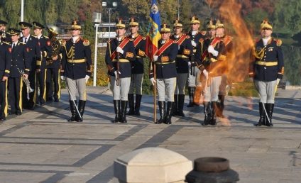 MApN: Ceremonii militare şi religioase organizate marţi, de Ziua Unirii Principatelor