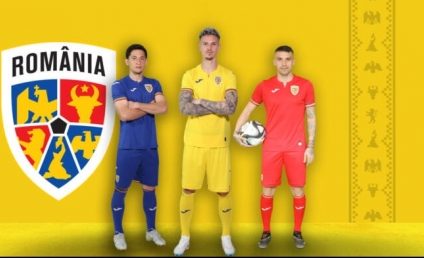 Federaţia Română de Fotbal a lansat noul tricou al echipei naţionale, care este imprimat cu brâul tradiţional şi conține elemente caracteristice regiunilor istorice