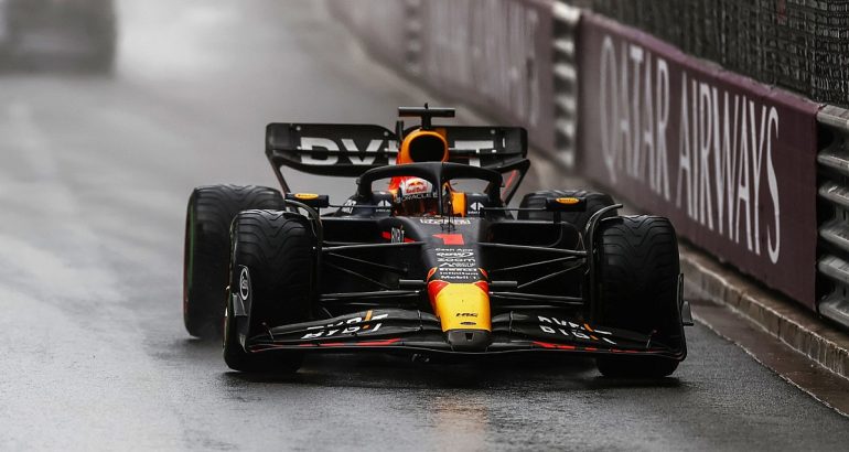 verstappen:-lovirea-de-perete-m-a-ajutat-in-timpul-sperieturii-portier-din-monaco-f1-–-motor.com