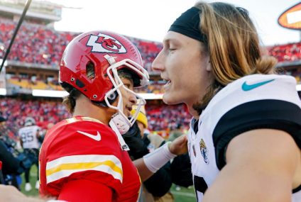 Prisco’s Week 2 NFL picks: Jaguars win thriller and drop Chiefs to 0-2, Patriots slow down explosive Dolphins – CBS s