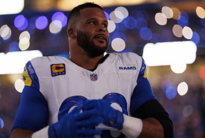 Aaron Donald, 3-time Defensive Player of the Year, announces retirement to end 10-year NFL career – Yahoo s