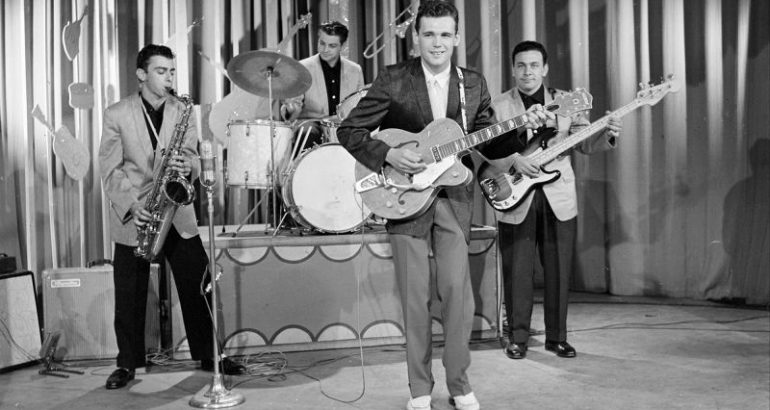 groundbreaking-american-guitarist-duane-eddy-dies-age-86-–-cnn