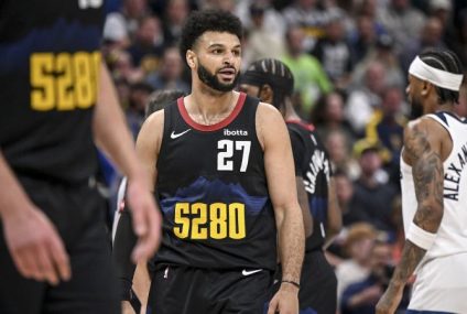 Denver Nuggets star Jamal Murray throws heat pack on court, labeled ‘inexcusable’ and ‘dangerous’ by Minnesota head coach – CNN