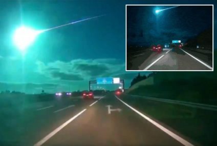 Meteor lights up sky bright blue over Spain, Portugal – New York Post