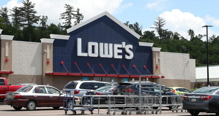 lowe’s-beats-estimates,-even-as-diy-consumers-pull-back-–-yahoo-finance