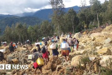 Papua New Guinea landslide: Race to rescue villagers trapped – BBC.com