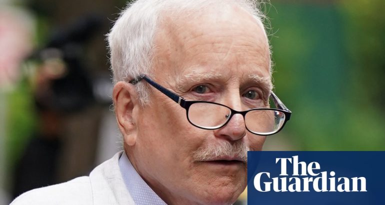 ‘we-deeply-regret-the-distress’:-cinema-apologises-for-richard-dreyfuss-comments-at-jaws-screening-–-the-guardian