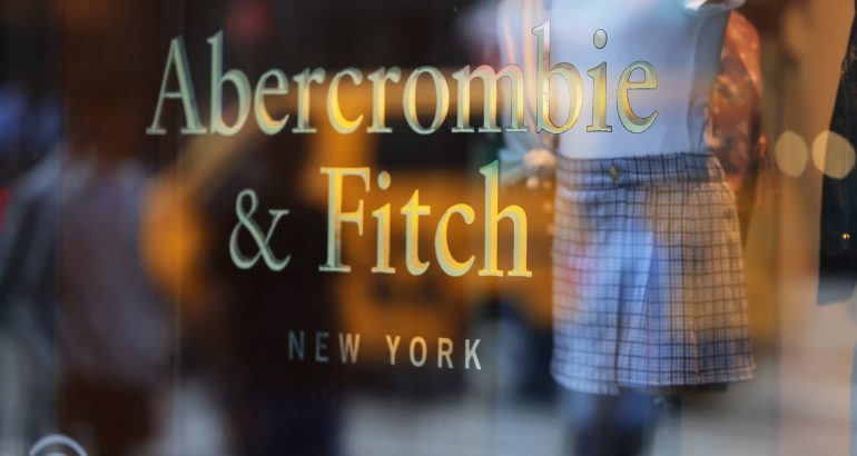 abercrombie-&-fitch-posts-its-strongest-first-quarter-ever,-as-sales-jump-22%-–-cnbc