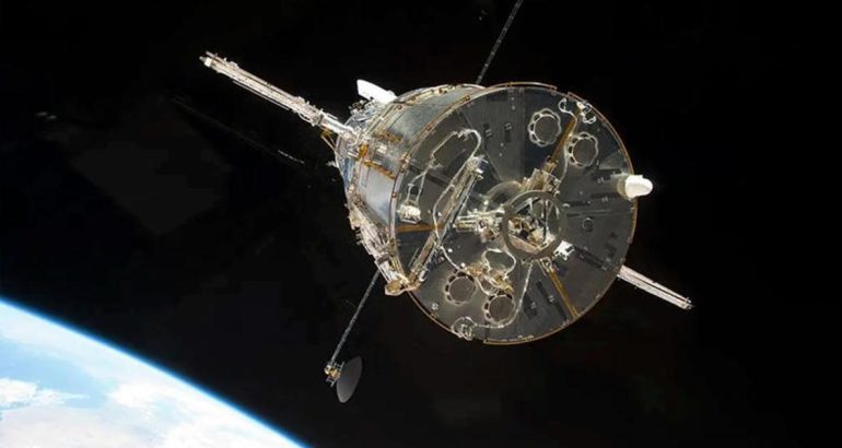 hubble-space-telescope-faces-setback,-but-should-keep-working-for-years,-nasa-says-–-cbs-news