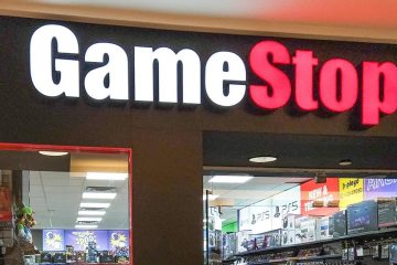 GameStop stock plunges after it reports quarterly financial loss – CBS News