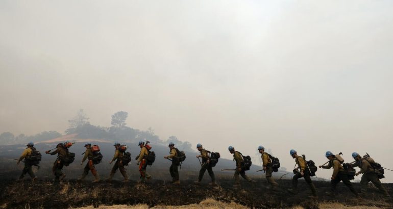 wildfires-spur-evacuations-near-neverland-ranch-and-mt.-baldy-resort-–-los-angeles-times