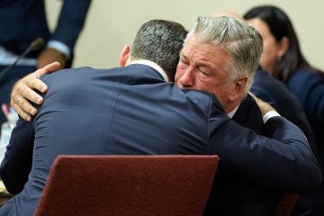 Judge dismisses Alec Baldwin’s ‘Rust’ case, blaming prosecutor conduct – The Washington Post